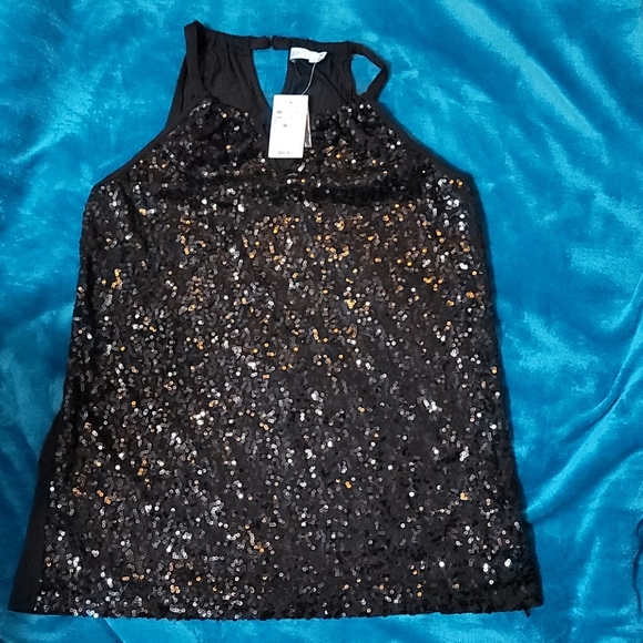 NWT top - Picture 1 of 2